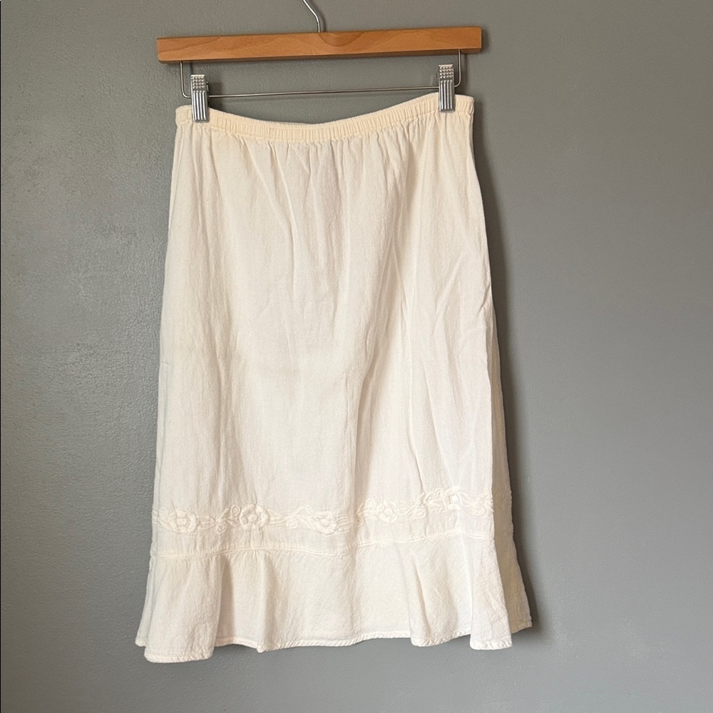 Eucalyptus Women’s Small Handcrafted Floral Boho Cottage Core Ivory Flowy Skirt